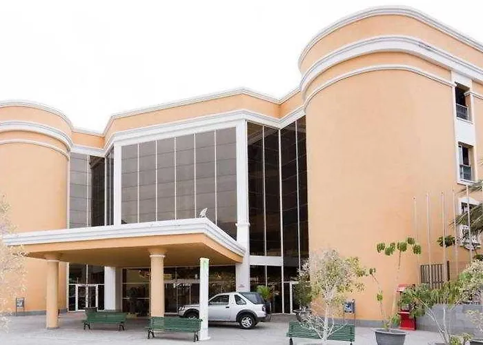 Playa Real Готель